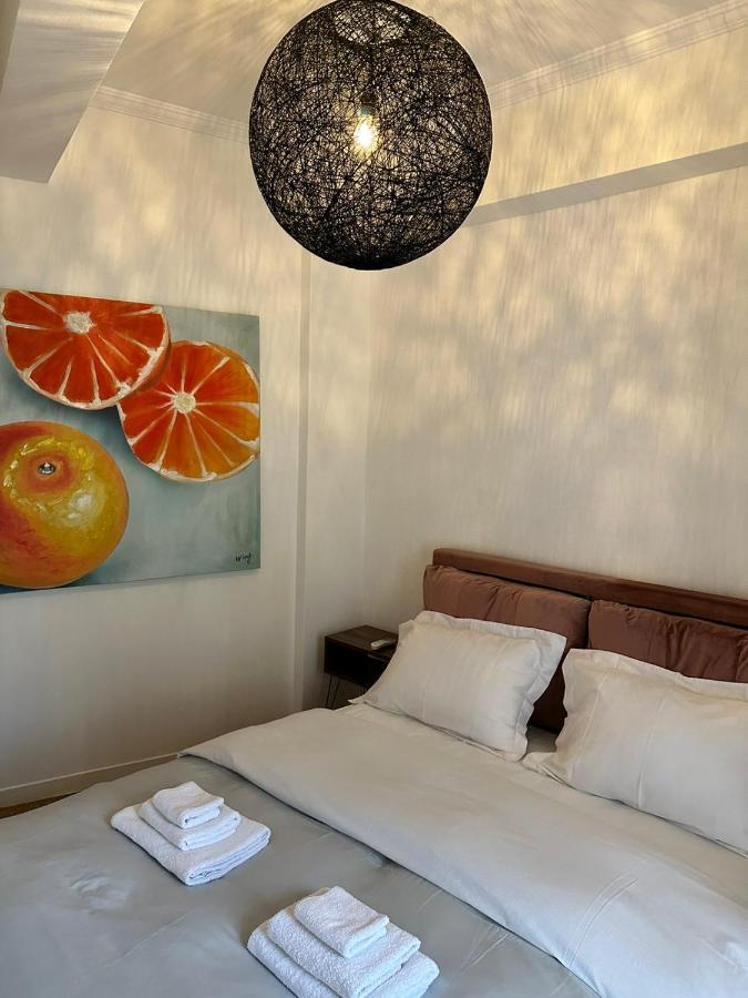 Cozy Apartment At Gazi Square Athén Kültér fotó