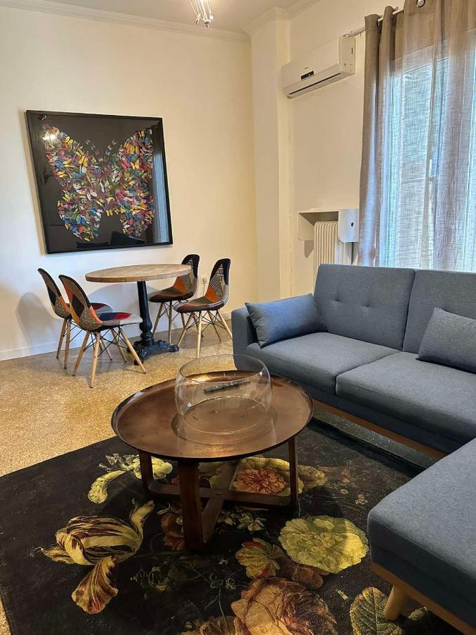 Cozy Apartment At Gazi Square Athén Kültér fotó
